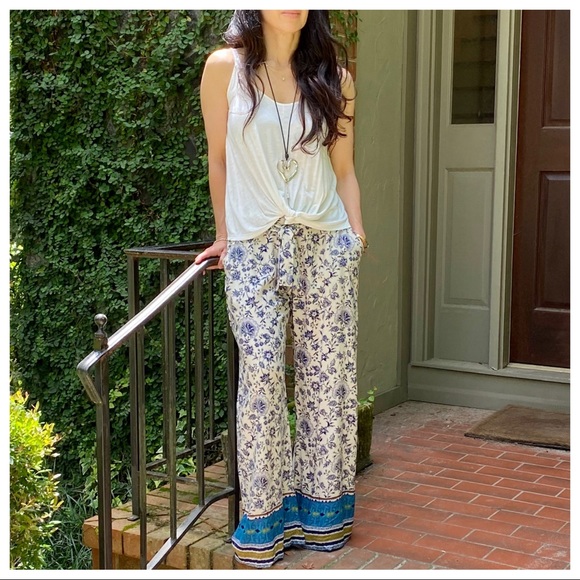 BOHO PRINT WIDE  LEG TIE FRONT PANTS - Picture 9 of 12